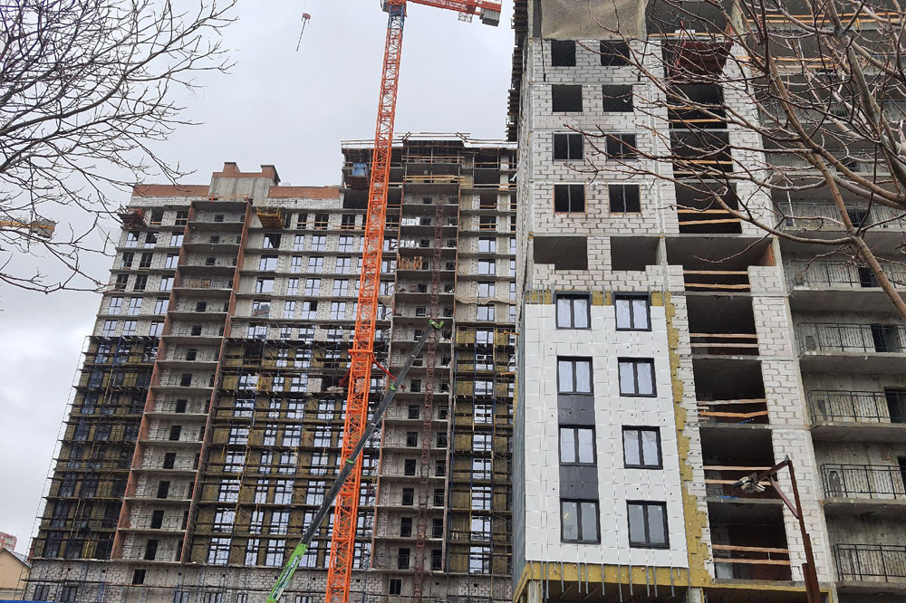 За три месяца 2022 года на Дону построили более 323 тыс. кв. метров жилья - фото 1