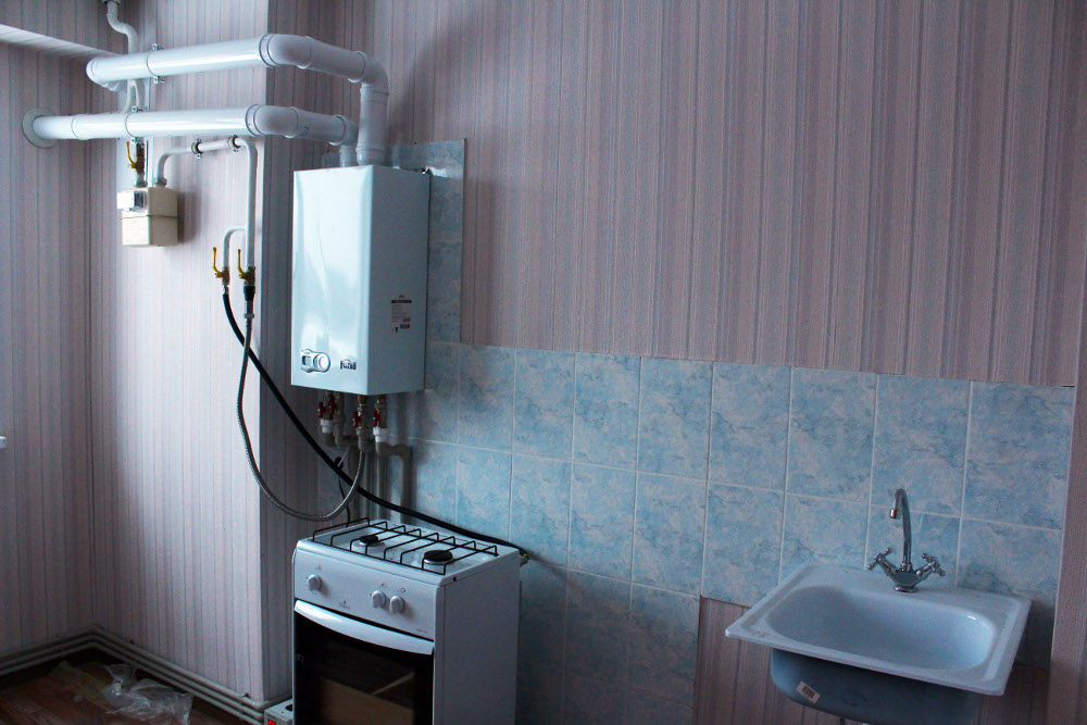 Депутат Госдумы Важенин предложил наказывать рублем должников, не пускающих в квартиры газовиков