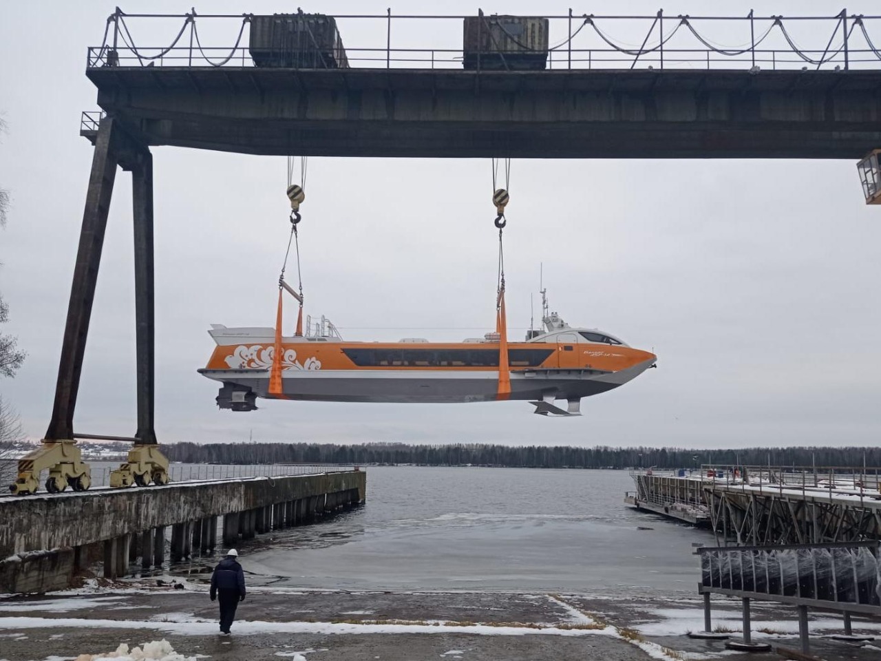 Усовершенствованный «Валдай Р45» спустили на воду в Нижегородской области - фото 1