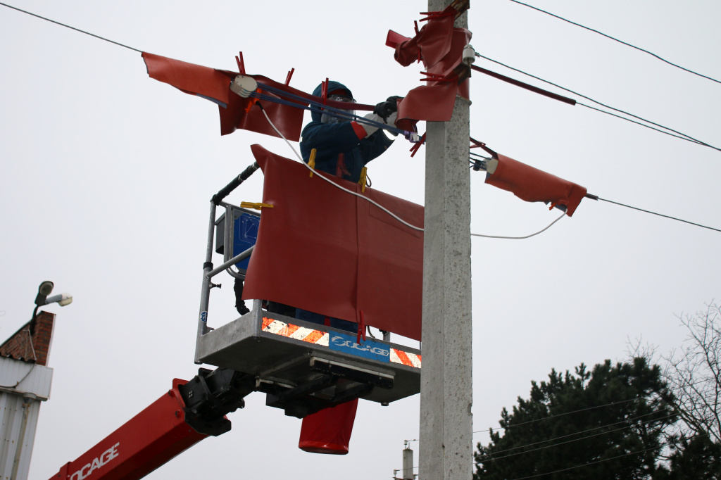 Три микрорайона и несколько СНТ в Ростове остались без электричества из-за аварии - фото 1