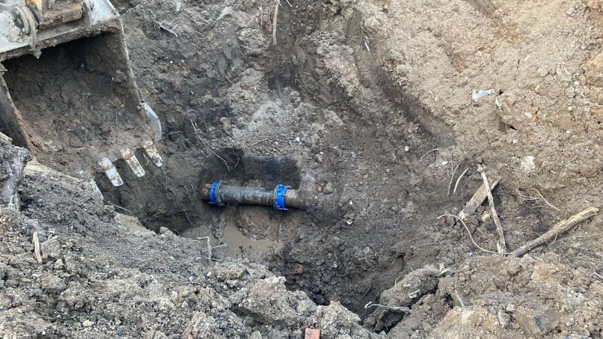В Пролетарском районе Ростова часть улиц осталась без воды - Фото 1