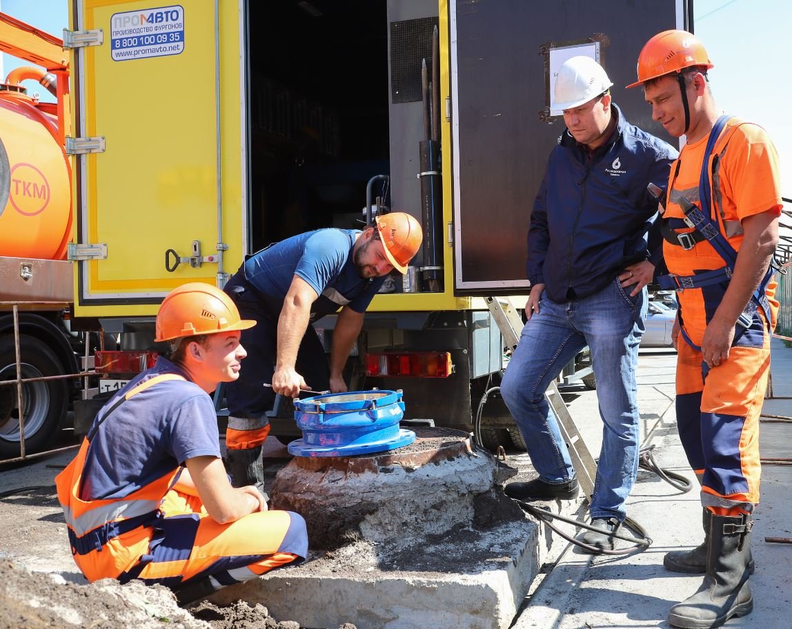 На улице Республики заменят 45-летнюю трубу водовода